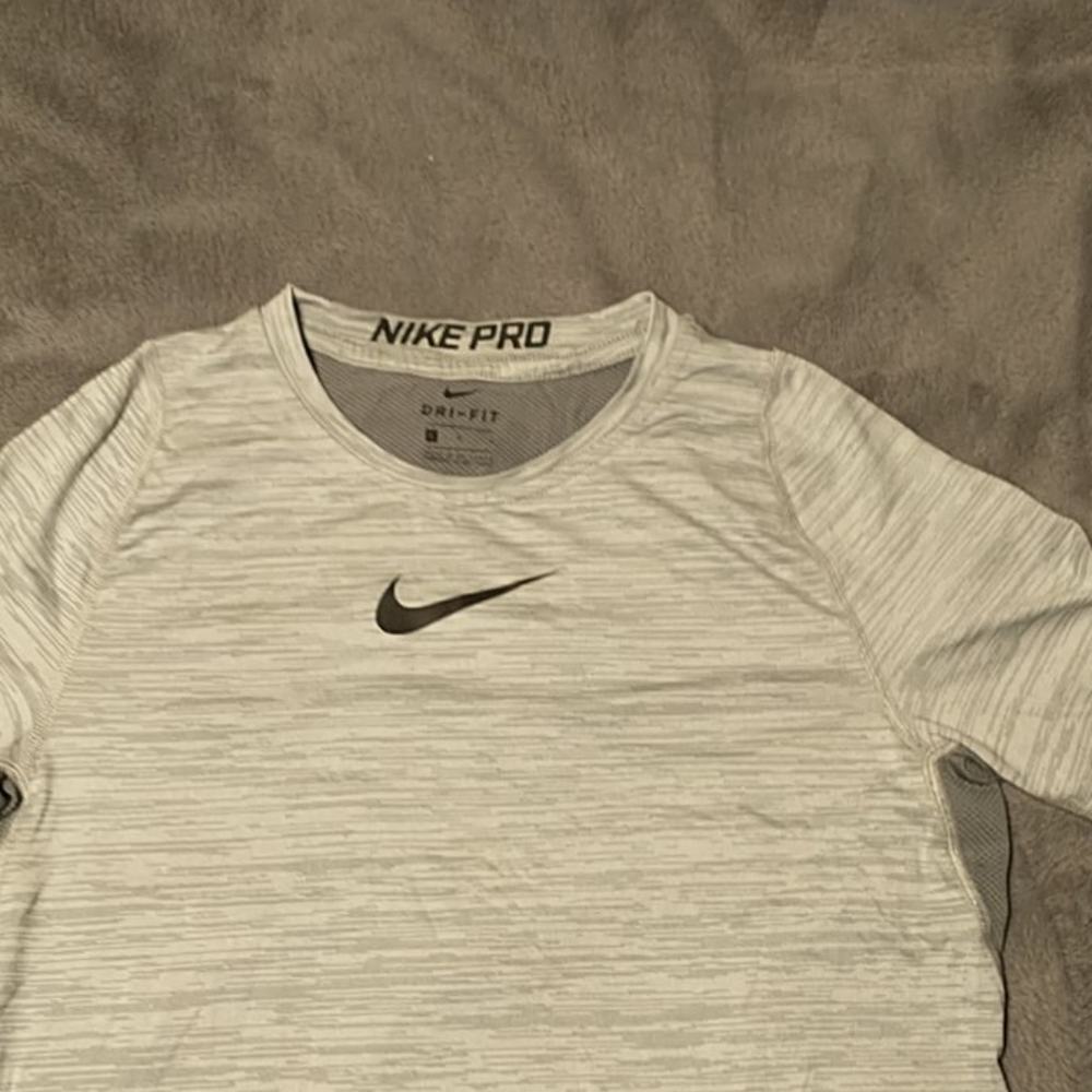 Nike dry fit shirt